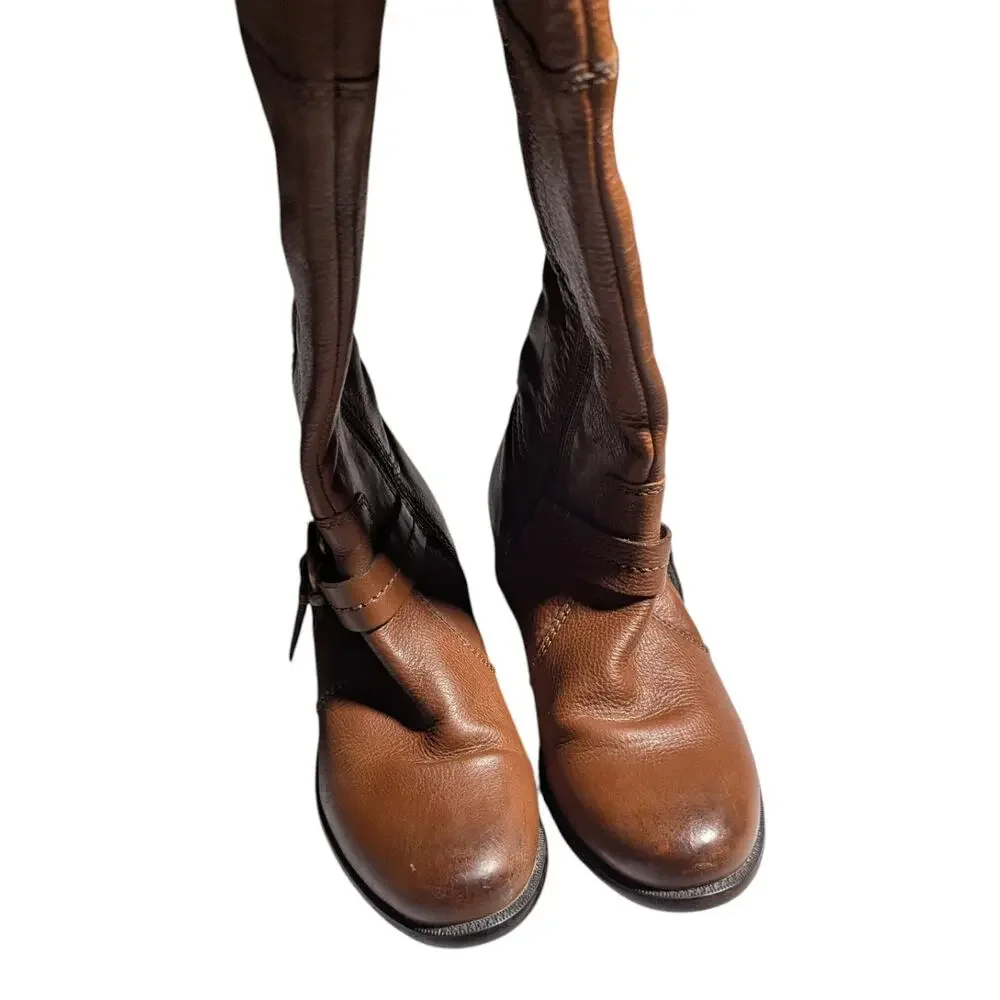 Clarks Plaza Pug Cognac Brown Leather Harness Knee High Flat Riding Boots Sz 7.5